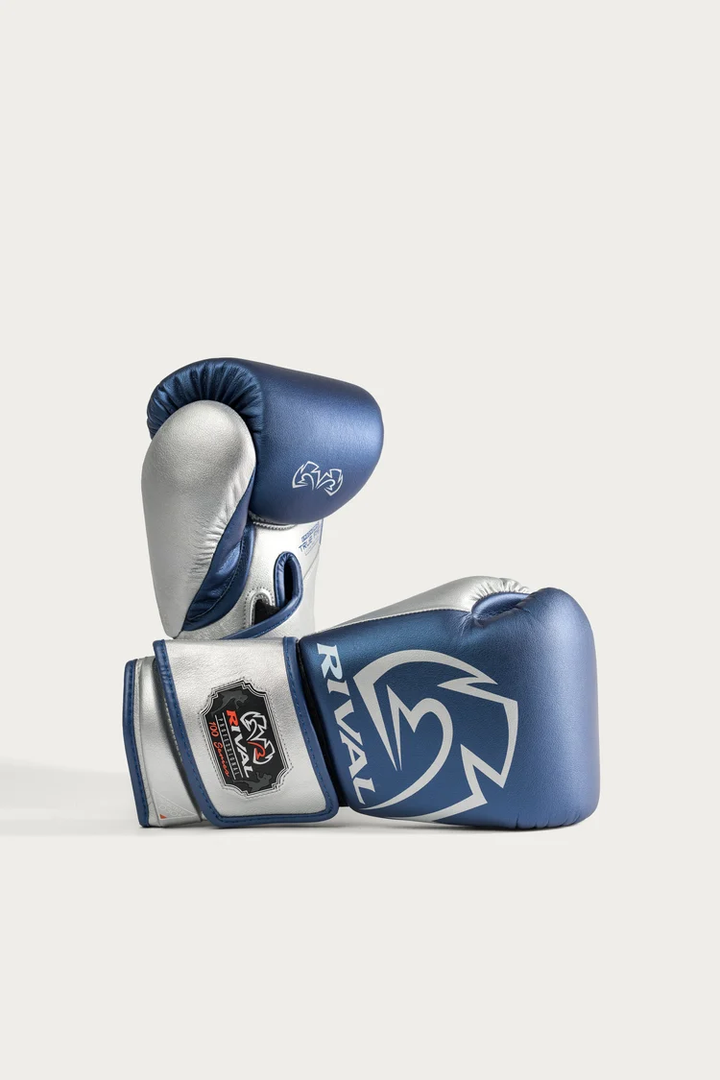 Rival RB100 Professional Bag Gloves
