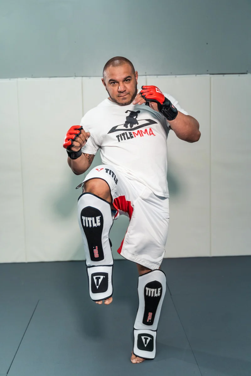 TITLE Boxing Gel Elite Pro Shinguards