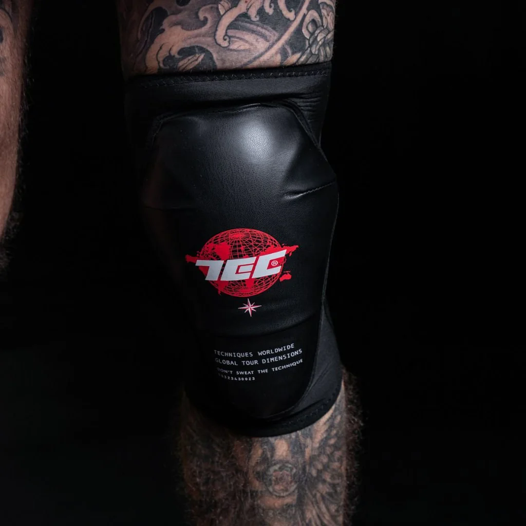 Techniques Worldwide Knee Guard